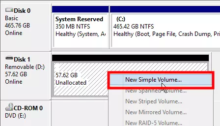 new simple volume pada unallocated disk