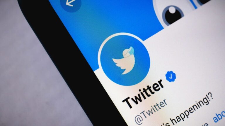 Mulai 1 April, Twitter Akan Hapus Centang Biru Gratisnya