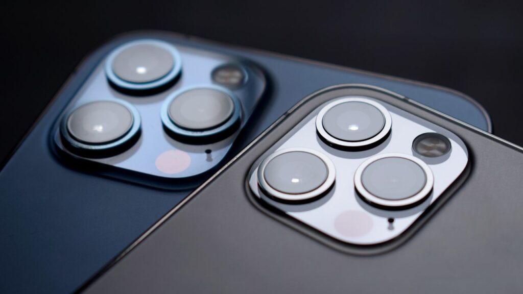 Apple Akan Ubah Susunan Sensor Kamera iPhone 15 Pro Max