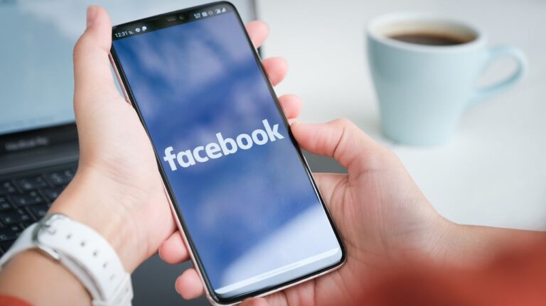 Hore! Satu Akun Facebook Kini Bisa Punya 5 Profil Sekaligus
