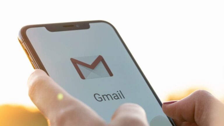 Mulai Oktober, Gmail Bakal Punya Fitur Reaksi dengan Emoji